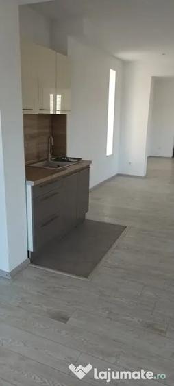 Spațiu comercial, de 125 mp, în Pantelimon