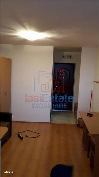 Garsoniera etaj 4 cu pod zona Tudor Vladimirescu - 2