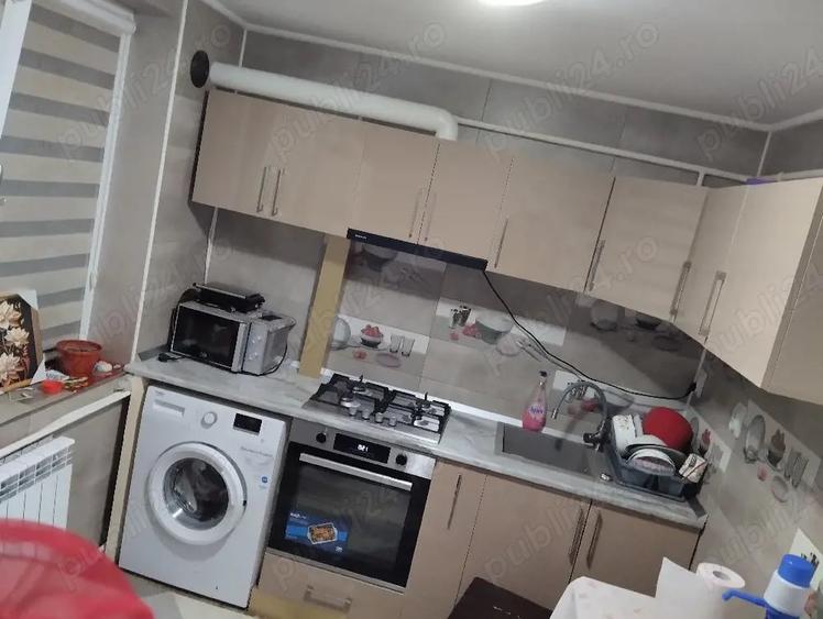 Apartament cu 2 camere decomandat în Exterior Vest