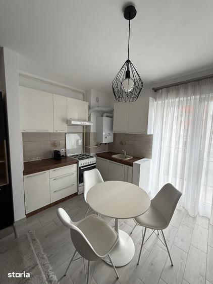 Apartament cu 2 camere în Tractorul