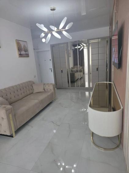 Apartament cu 2 camere decomandat în Rahova