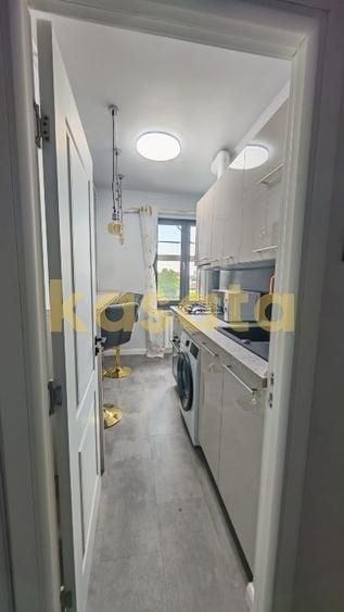 Apartament cu 2 camere semidecomandat, mobilat în Floreasca