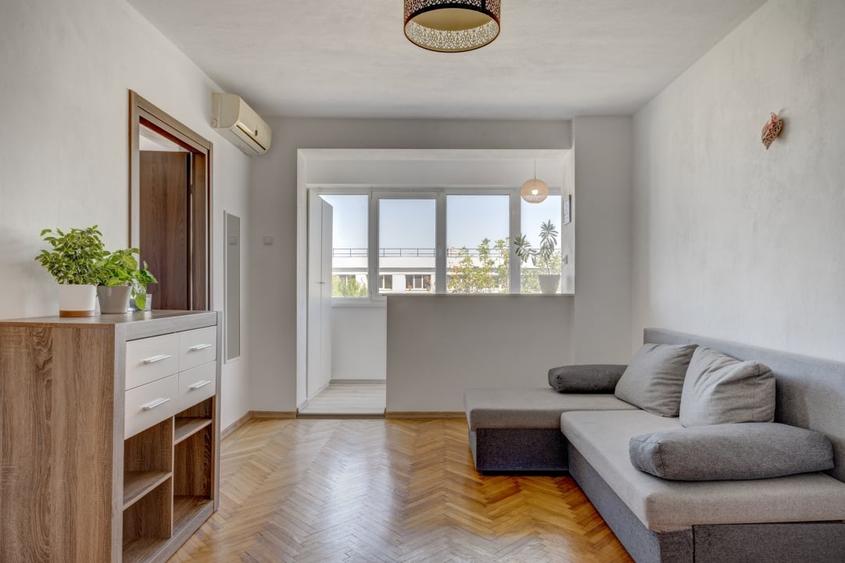 Apartament cu 2 camere semidecomandat în Giulești