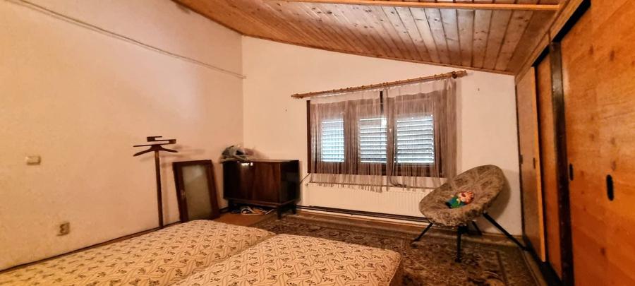Casă individuală cu 5 camere cu Canalizare în Nord