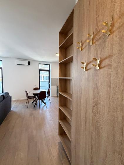 Apartament cu 2 camere decomandat în Torontalului