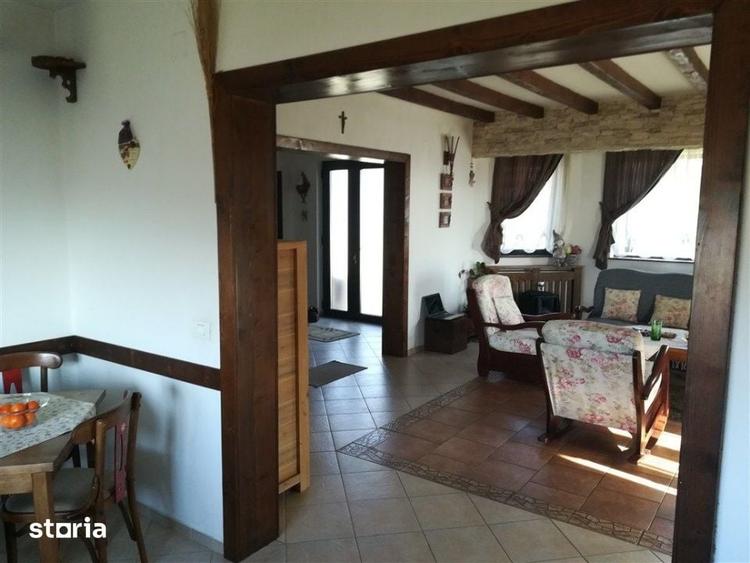 Casă cu 5 camere cu Teren 500 Mp în Ciurila