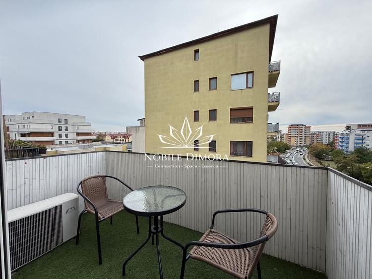 Apartament cu 3 camere decomandat, mobilat în Aradului