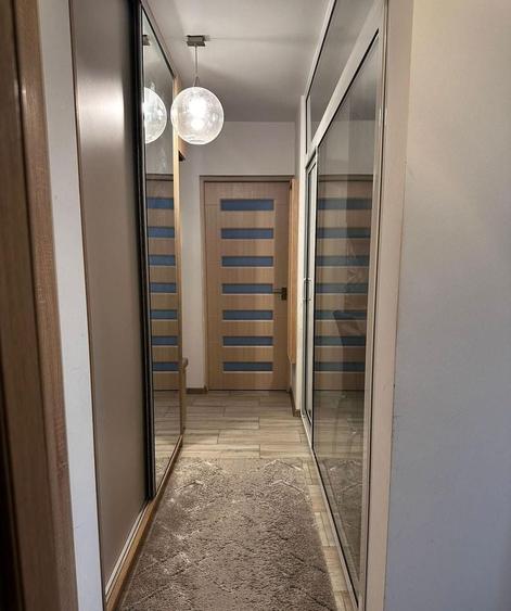 Apartament cu 2 camere decomandat, mobilat în Brâncoveanu