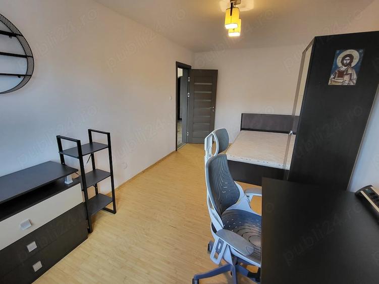 Apartament cu 3 camere decomandat în Bucovina