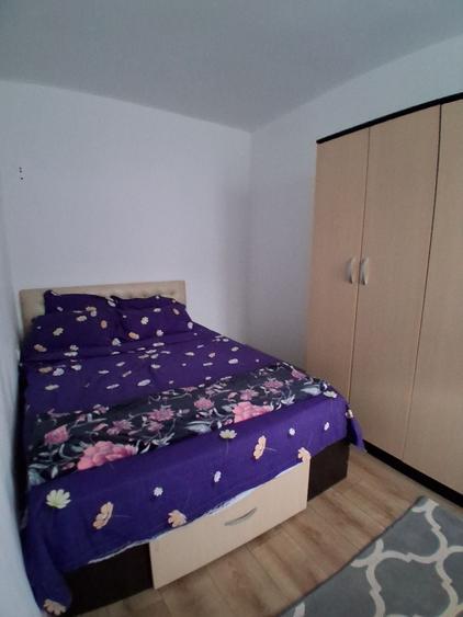 Apartament cu 2 camere nedecomandat în Bunești
