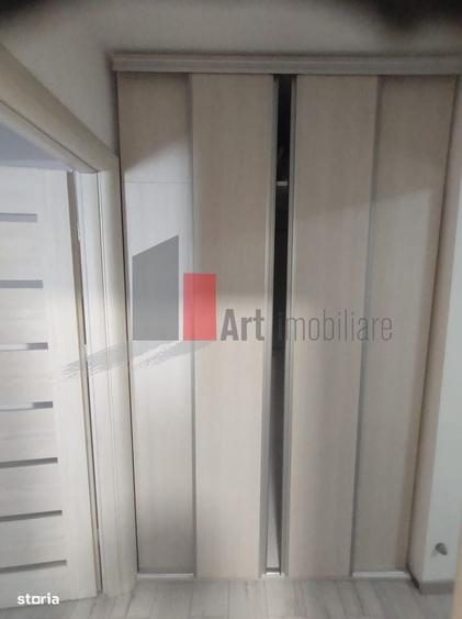 Apartament cu 2 camere semidecomandat în Dristor
