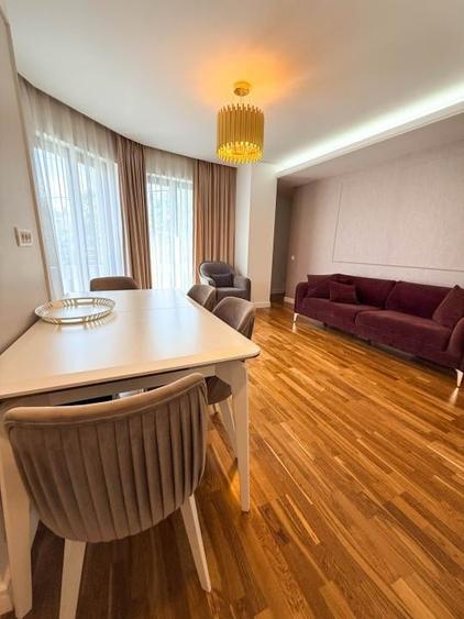 Apartament cu 2 camere semidecomandat, mobilat în Calea Victoriei