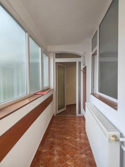 Spațiu comercial, de 50 mp, în Rogerius