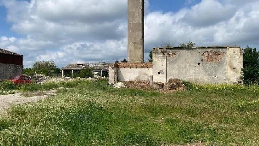 Spațiu industrial, de 970 mp, în Hârșova