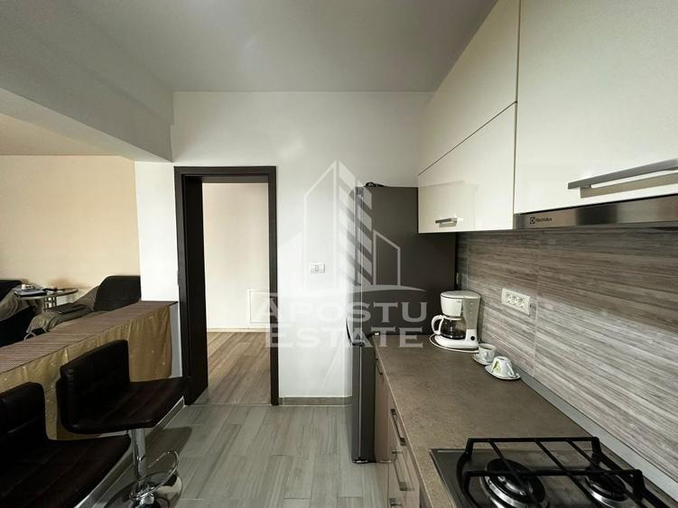 Apartament 2 camere, centrala proprie, loc de parcare, Giroc - 4