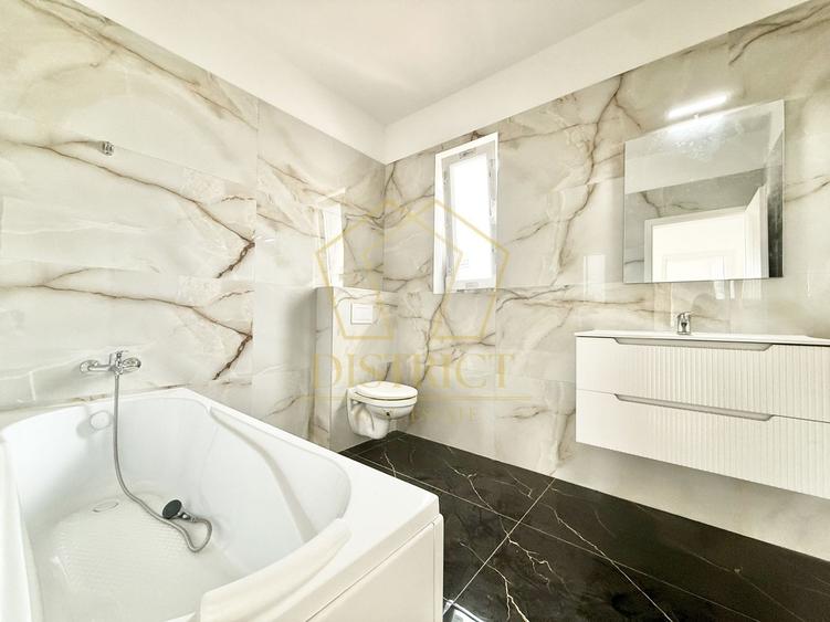 Duplex cu 4 camere cu Canalizare în Moșnița Veche