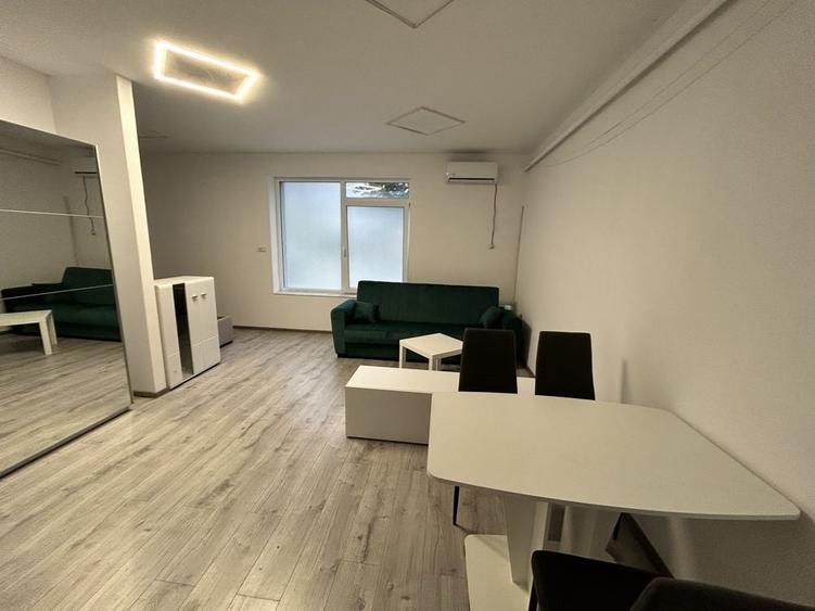 Apartament nedecomandat în Central