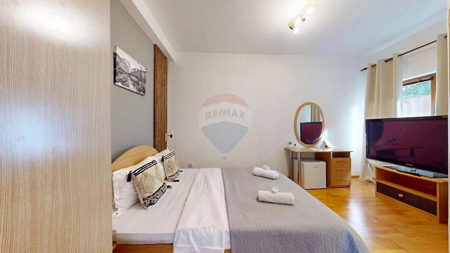 Casă cu 5 camere cu Teren 745 Mp în Cioplea