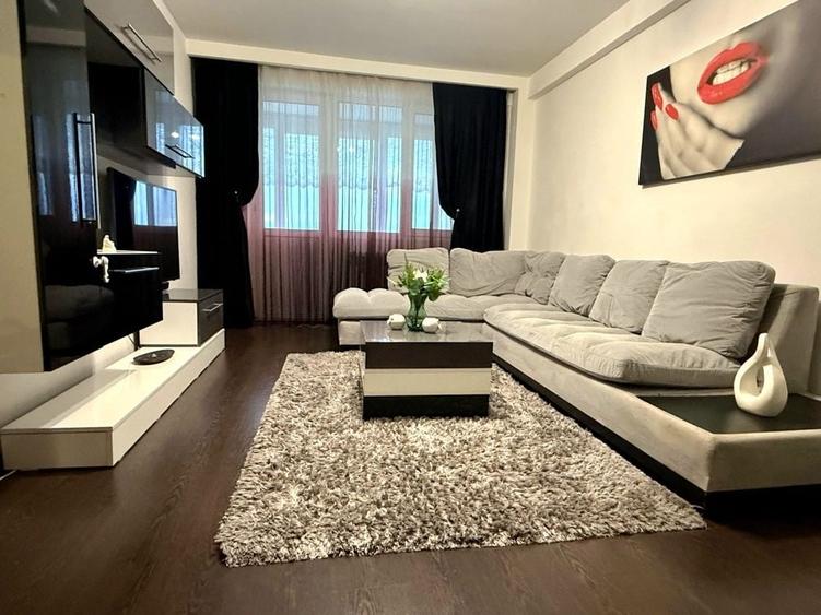 Apartament cu 3 camere decomandat în Brâncoveanu