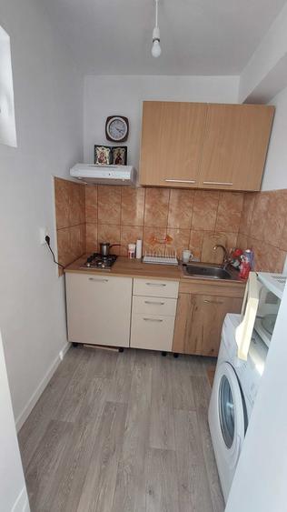 Garsonieră semidecomandată în Far