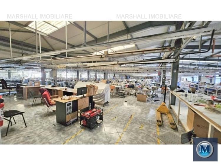 Spațiu industrial, de 2,800 mp, în Central