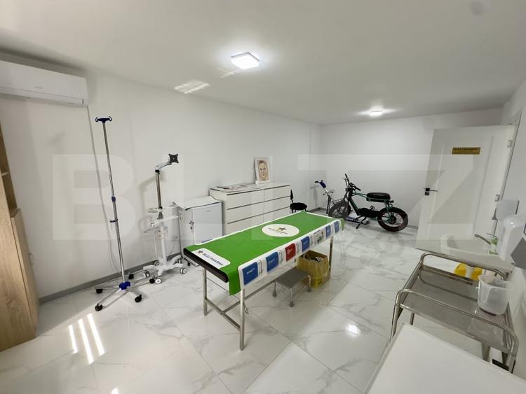 Apartament cu 3 camere decomandat, mobilat în Cugir