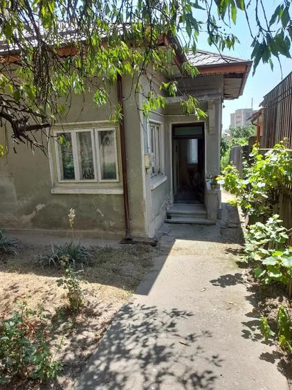 Casă cu 3 camere cu Teren 351 Mp în Brazda lui Novac
