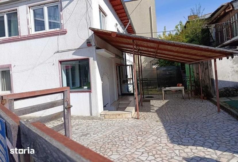 Casă cu 4 camere cu Teren 102 Mp în Central