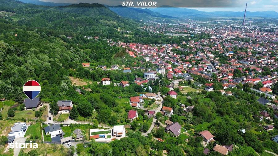 Casă cu 5 camere cu Teren 1108 Mp în Săsar