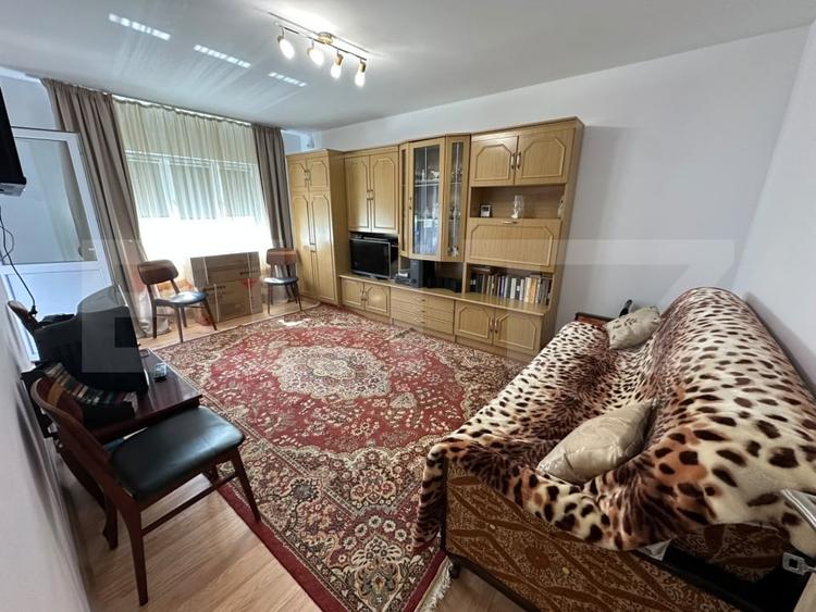 Apartament cu 2 camere decomandat, mobilat în 1 Mai