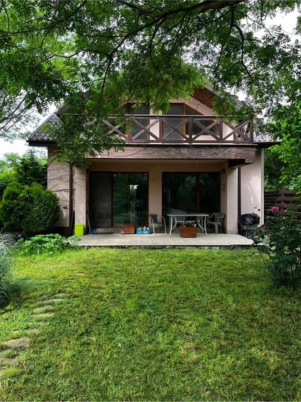 Casă cu Teren 670 Mp în Tamași