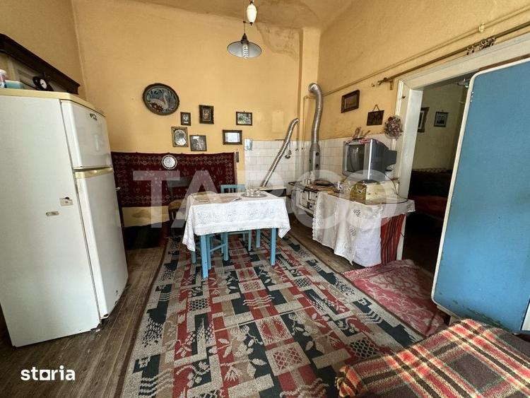 Casă cu 2 camere cu Teren 600 Mp în Făgăraș