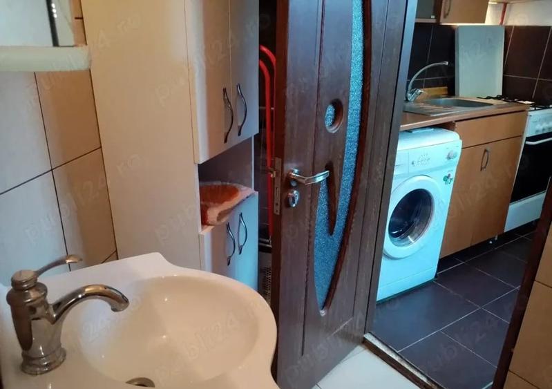 Apartament cu 2 camere semidecomandat, mobilat în Dorobanți