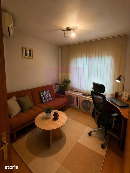 Apartament vanzare 3 camere Decebal - 4