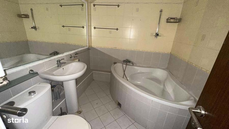 BD.DECEBAL, Apartament cu 3 camere decomandate - 90 mp- etaj 4/4, - 9