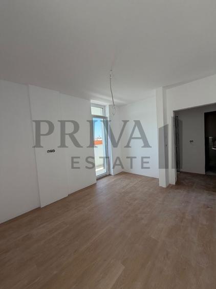 Apartament cu 2 camere decomandat în Aradului