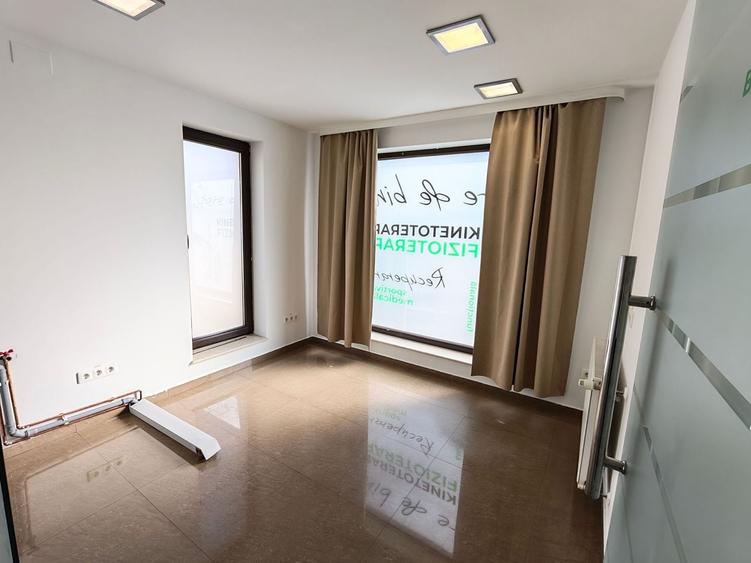 Spațiu comercial, de 150 mp, în Dumbrăvița