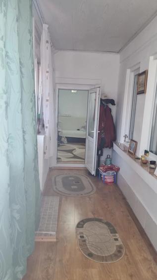 Casă cu 3 camere cu Teren 180 Mp în Rahova