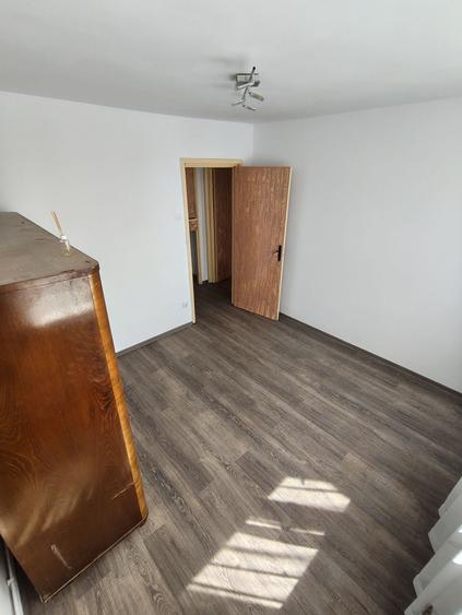 Apartament cu 2 camere semidecomandat în Cedonia