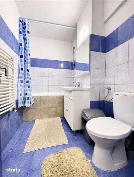 Apartament cu 3 camere semidecomandat, mobilat în Burdujeni