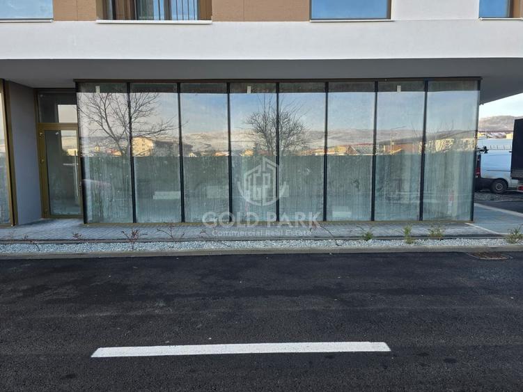 Spatiu Comercial - Floresti/Eroilor - Vitrina / TRAFIC PIETONAL - 2