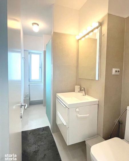 Apartament cu 3 camere decomandat, mobilat în P-ța Alba Iulia