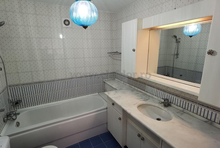 Casă individuală cu 7 camere cu Piscina în Pipera