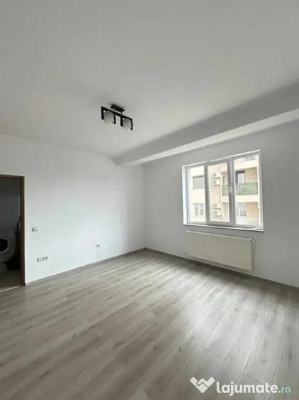 Apartament cu 2 camere decomandat în Primo