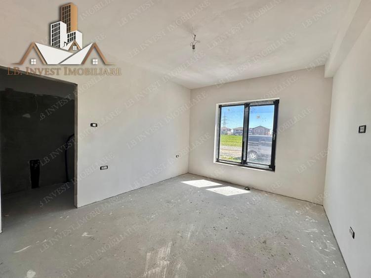 Duplex cu 3 camere cu Canalizare în Moșnița Nouă