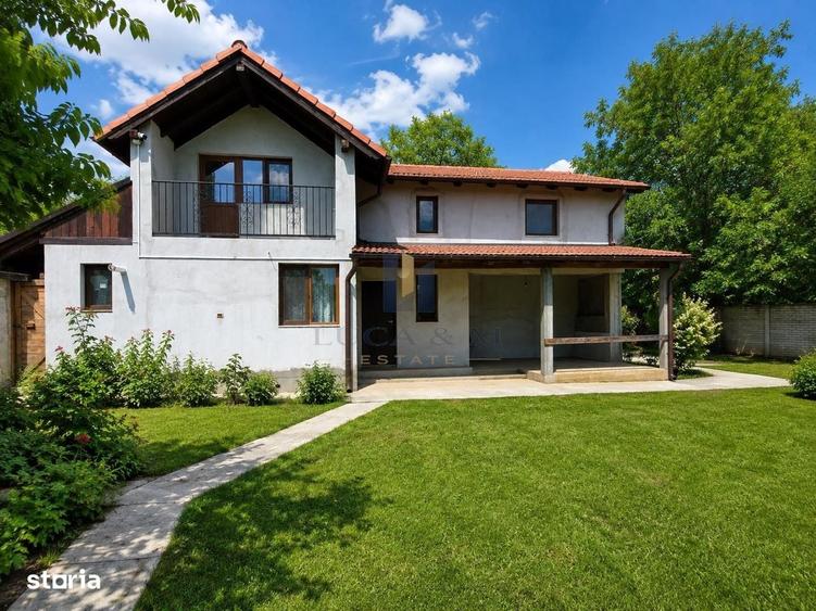 Casă cu 4 camere cu Teren 1487 Mp în Cerneteaz