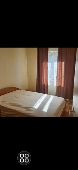 Apartament cu 2 camere semidecomandat în Florilor