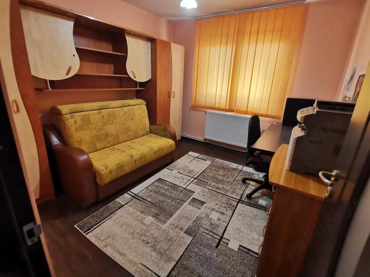 Apartament cu 3 camere decomandat în Alecu Russo