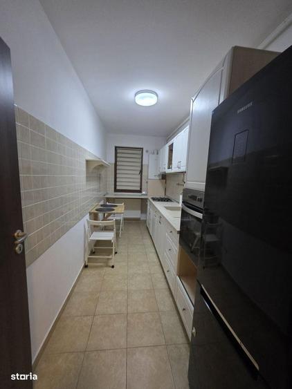 Apartament cu 2 camere decomandat, mobilat în Vitan
