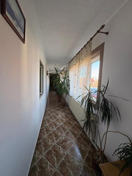 Casă individuală cu 5 camere cu Canalizare în Săcălășeni
